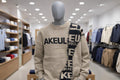 Pull beige oversize à motif lettres